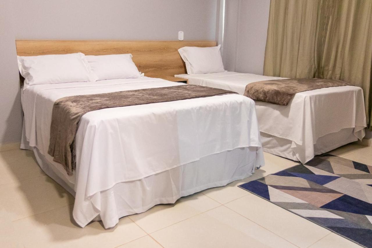 Royal Hotel Tailandia Esterno foto