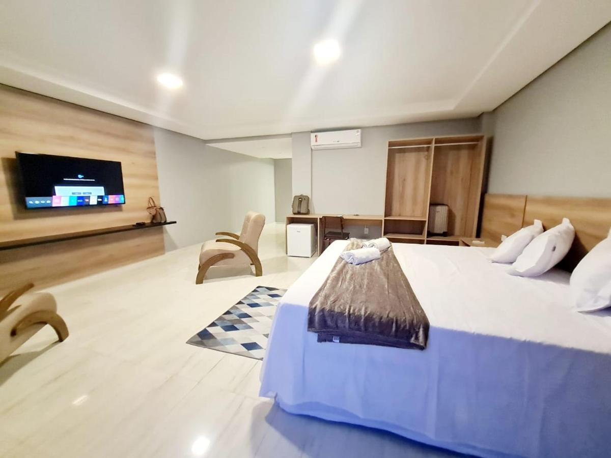 Royal Hotel Tailandia Esterno foto